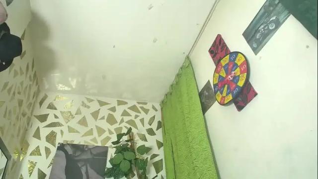 Image 2 of kazsandrah Stream on Chaturbate on 18 hours ago