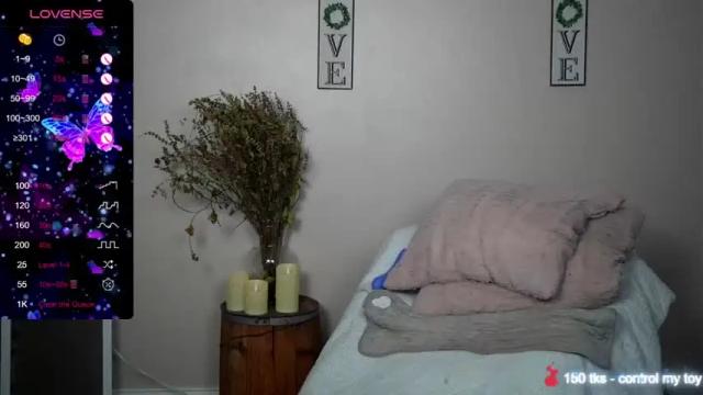 Image 3 of kb3301 Stream on Chaturbate on 16 months ago