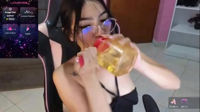 Image 12 of keeiity_moon Stream on Chaturbate on 23 days ago