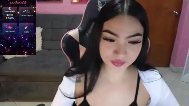 Thumbnail 1, keeiity_moon's Stream at Chaturbate, 19 days ago