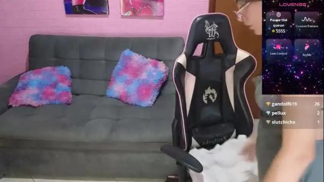 Image 8 of keeiity_moon Stream on Chaturbate on 2 months ago