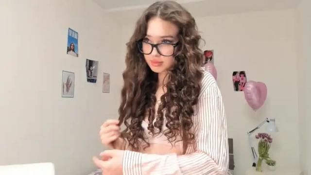 Image 10 of keeleycoppens Stream on Chaturbate on 14 months ago