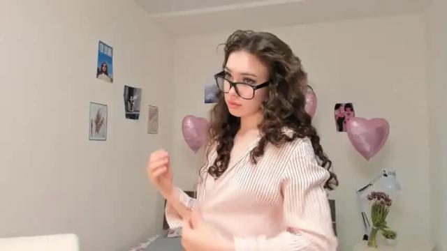 Thumbnail 3, keeleycoppens's Stream at Chaturbate, 14 months ago