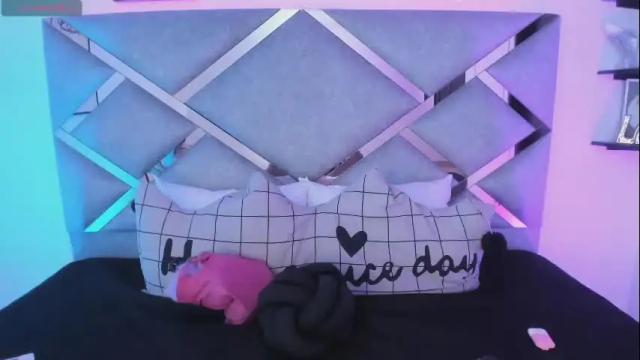 Image 2 of keidy_rose Stream on Chaturbate on 1 month ago