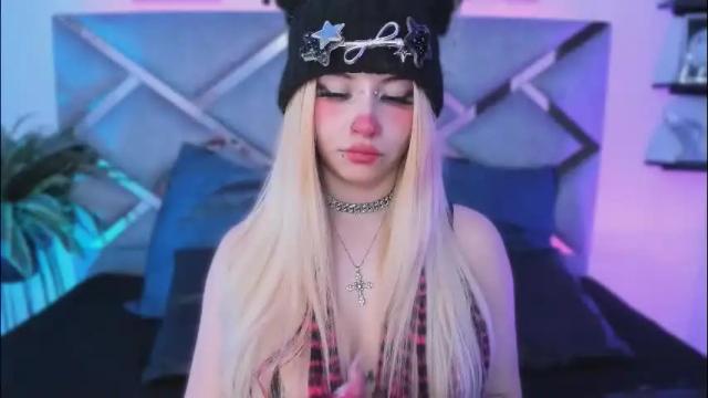 Image 4 of keidy_rose Stream on Chaturbate on 4 days ago