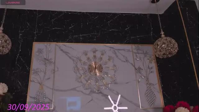 Image 7 of keila_mendoza Stream on Chaturbate on 27 days ago