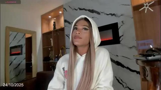 Image 7 of keila_mendoza Stream on Chaturbate on 3 days ago