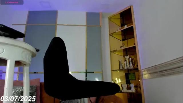 Image 10 of keila_rose Stream on Chaturbate on 3 months ago