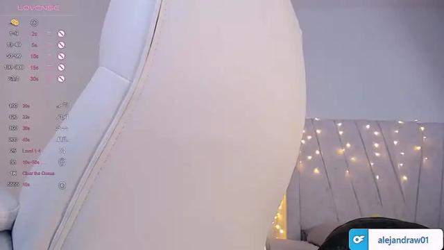 Image 6 of keily_fox_ Stream on Chaturbate on 15 months ago