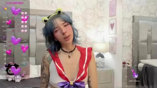 Image 3 of keimiwright Stream on Chaturbate on 21 months ago