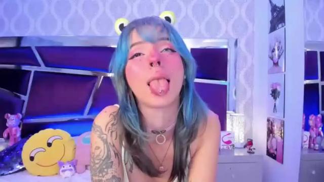 Image 7 of keimiwright Stream on Chaturbate on 15 months ago