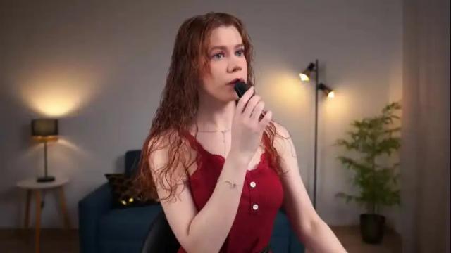 Image 3 of keira_knight Stream on Chaturbate on 1 month ago