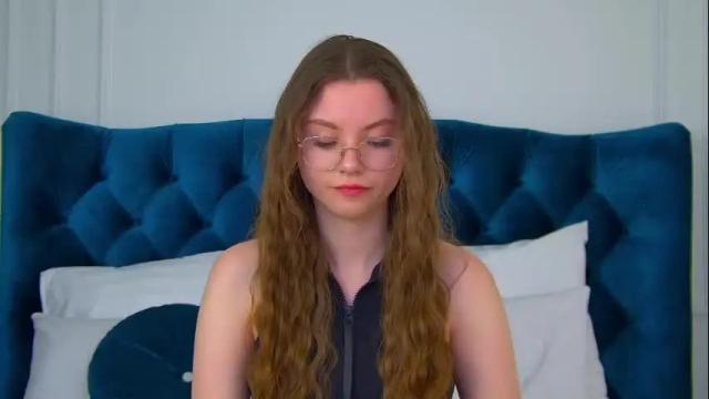 Image 4 of keiraace Stream on Chaturbate on 1 month ago