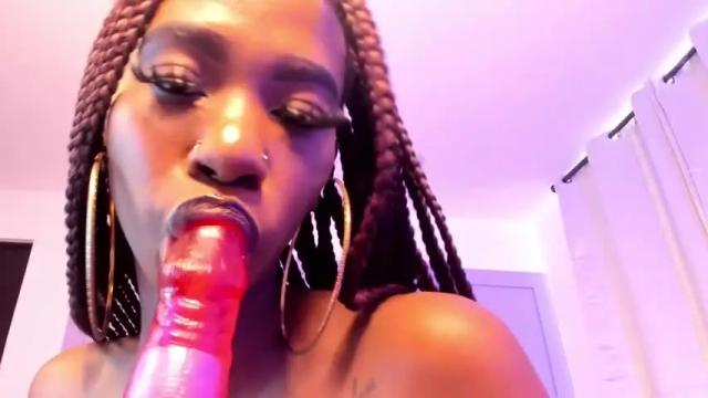 Image 8 of keiry_strong Stream on Chaturbate on 19 months ago