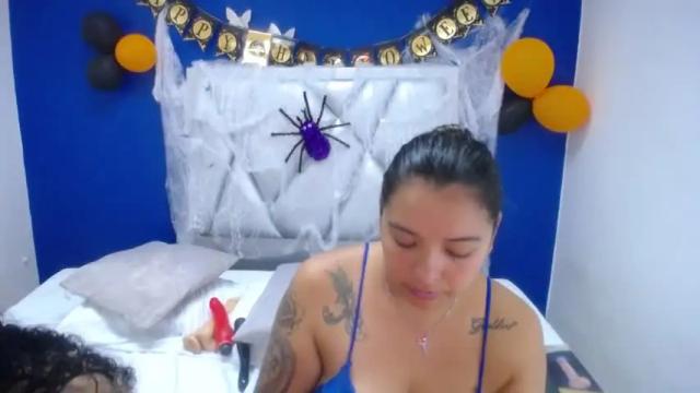 Image 11 of keisha_and_cata Stream on Chaturbate on 18 months ago