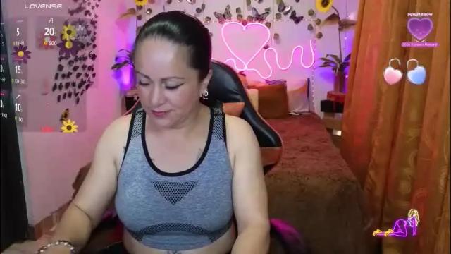 Image 3 of keka_teiku Stream on Chaturbate on 2 months ago