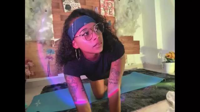 Thumbnail 2, kelly__thomson's Stream at Chaturbate, 1 month ago