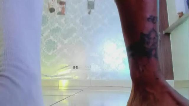 Image 2 of kelly__thomson Stream on Chaturbate on 12 days ago