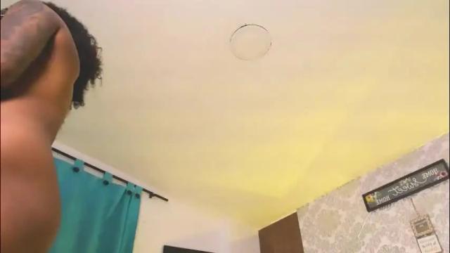 Image 3 of kelly__thomson Stream on Chaturbate on 1 month ago