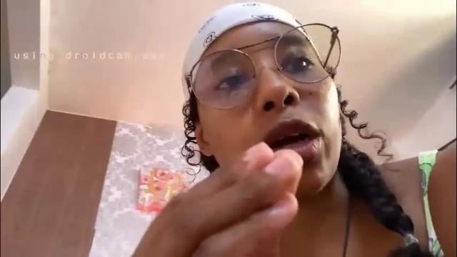 Image 12 of kelly__thomson Stream on Chaturbate on 1 month ago