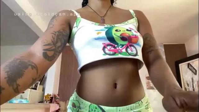 Image 3 of kelly__thomson Stream on Chaturbate on 1 month ago
