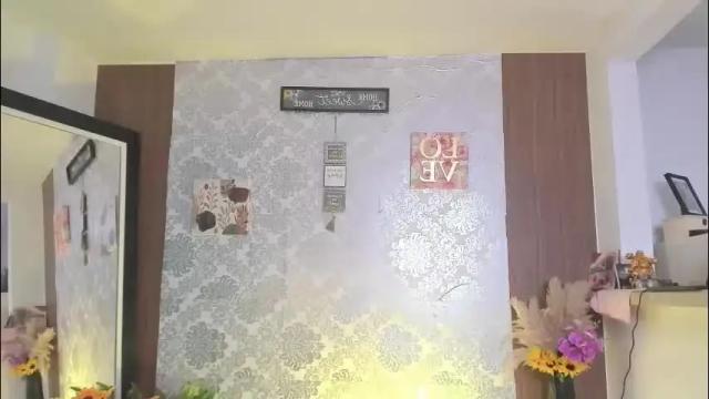 Image 6 of kelly__thomson Stream on Chaturbate on 1 month ago
