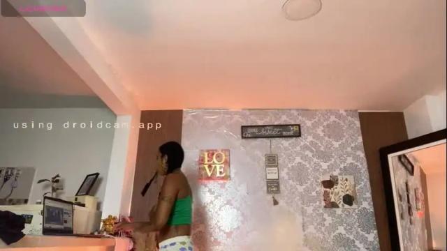 Image 4 of kelly__thomson Stream on Chaturbate on 27 days ago