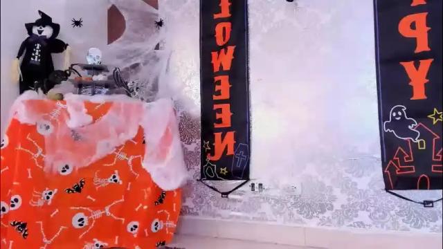 Image 8 of kelly__thomson Stream on Chaturbate on 3 days ago
