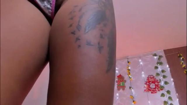 Image 3 of kelly__thomson Stream on Chaturbate on 22 days ago