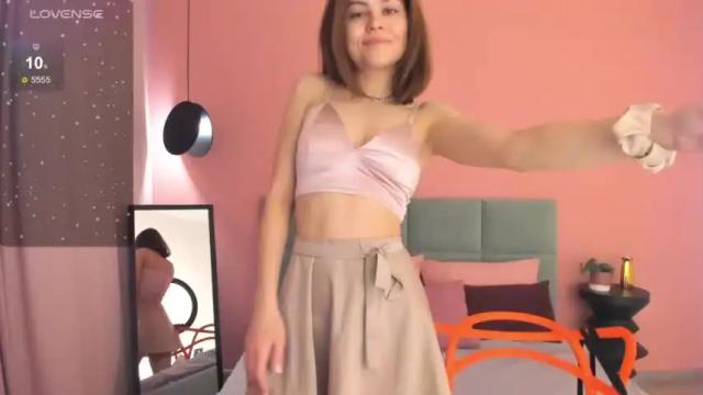 Image 2 of kelly_cuutie Stream on Chaturbate on 12 months ago