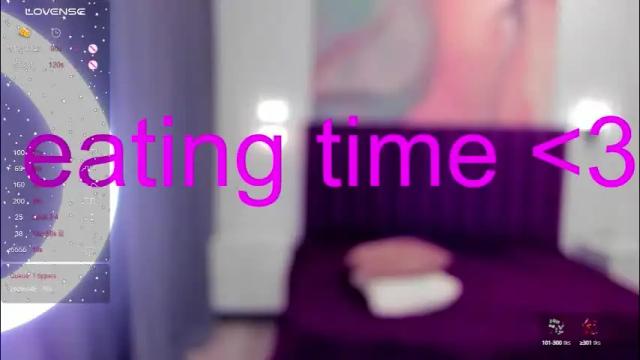 Thumbnail 2, kelly_cuutie's Stream at Chaturbate, 1 month ago