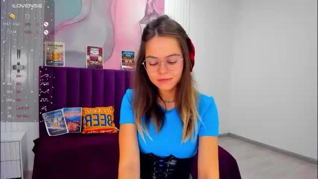 Thumbnail 3, kelly_cuutie's Stream at Chaturbate, 1 month ago