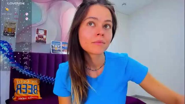 Image 2 of kelly_cuutie Stream on Chaturbate on 28 days ago