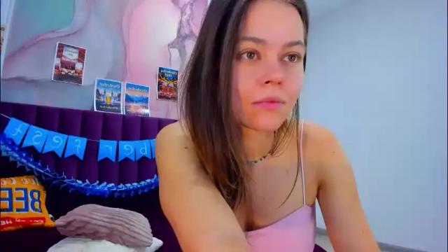 Image 12 of kelly_cuutie Stream on Chaturbate on 21 days ago