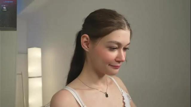 Image 6 of kelly_ember Stream on Chaturbate on 1 month ago
