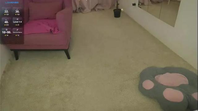 Image 10 of kelly_ember Stream on Chaturbate on 19 days ago