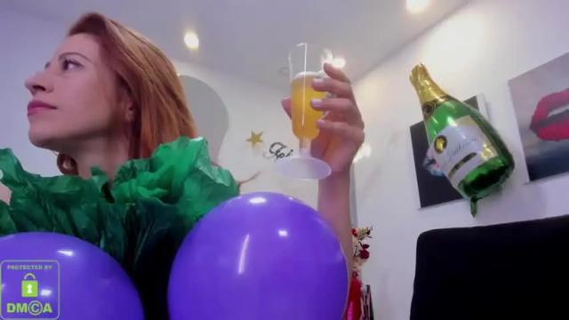 Image 4 of kelly_geller Stream on Chaturbate on 17 months ago