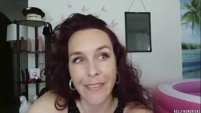 Image 11 of kelly_kendricks Stream on Chaturbate on 3 months ago