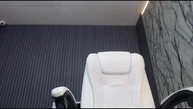 Image 10 of kelly_queenpussy Stream on Chaturbate on 1 month ago