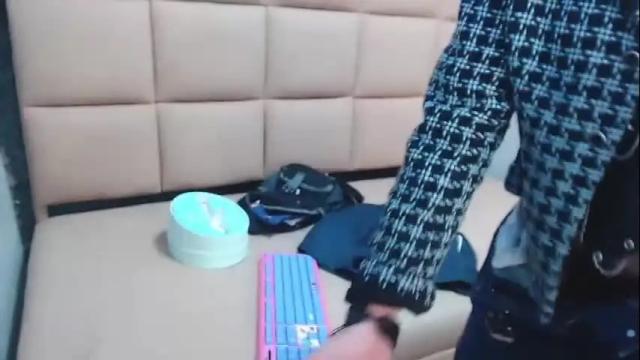 Image 7 of kelly_queenpussy Stream on Chaturbate on 19 days ago