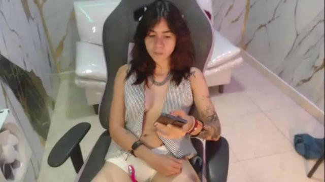 Image 12 of kelly_queenpussy Stream on Chaturbate on 9 days ago
