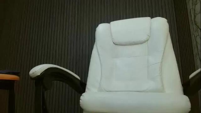 Image 12 of kelly_queenpussy Stream on Chaturbate on 1 month ago