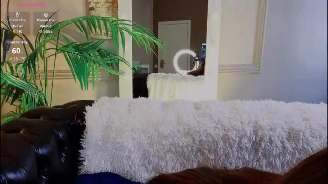 Image 11 of kelly_woods Stream on Chaturbate on 2 months ago