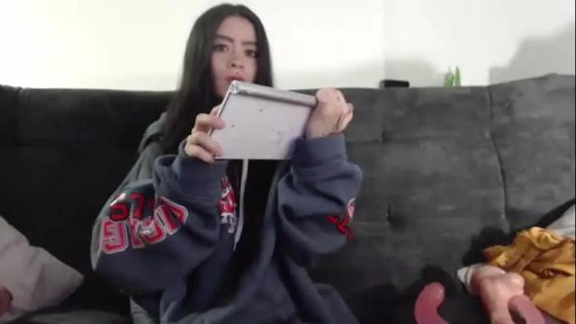 Image 6 of kellyandkataleya Stream on Chaturbate on 2 months ago