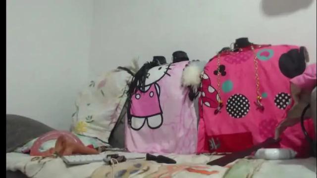 Image 10 of kellyandkataleya Stream on Chaturbate on 27 days ago