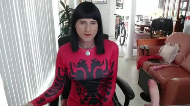 Image 2 of kellyannelynn Stream on Chaturbate on 13 days ago