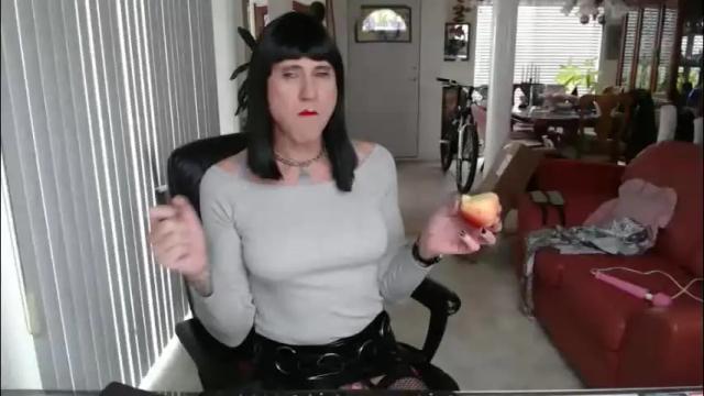 Image 6 of kellyannelynn Stream on Chaturbate on 2 months ago