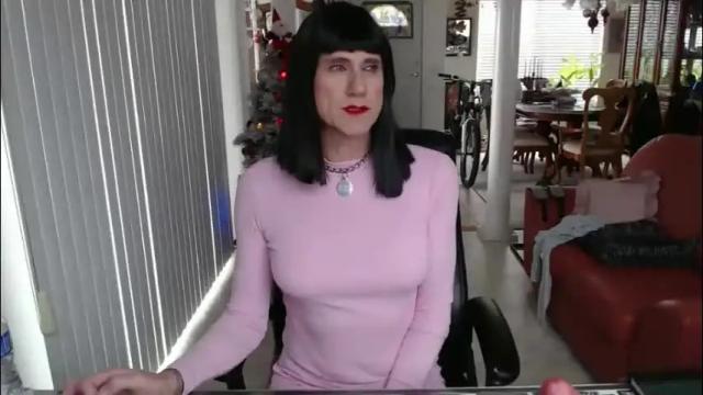 Image 3 of kellyannelynn Stream on Chaturbate on 1 month ago