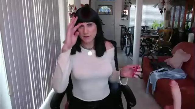 Image 10 of kellyannelynn Stream on Chaturbate on 25 days ago