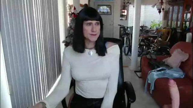 Image 2 of kellyannelynn Stream on Chaturbate on 25 days ago